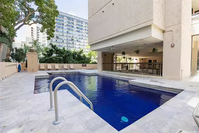 2215 Aloha Drive #DH702, Honolulu, HI 96815 - Photo 19