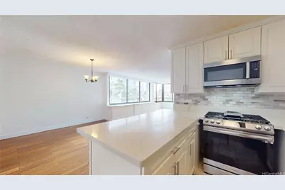 2215 Aloha Drive #DH702, Honolulu, HI 96815 - Photo 9