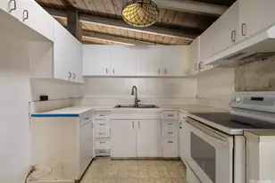 1892 Hookupa St, Pearl City, HI 96782 - Photo 7