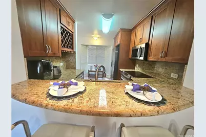 1090 Ala Napunani Street #316, Honolulu, HI 96818 - Photo 7