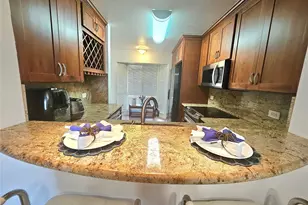 1090 Ala Napunani St, Honolulu, HI 96818 - Photo 7