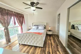 1090 Ala Napunani St, Honolulu, HI 96818 - Photo 1