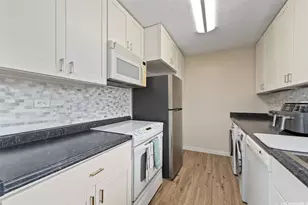 1111 Wilder Ave, Honolulu, HI 96822 - Photo 7