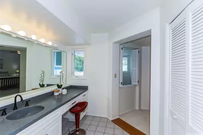 2654 Lowrey Avenue, Honolulu, HI 96822 - Photo 9