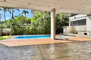 1226 Alexander St, Honolulu, HI 96826 - Photo 11