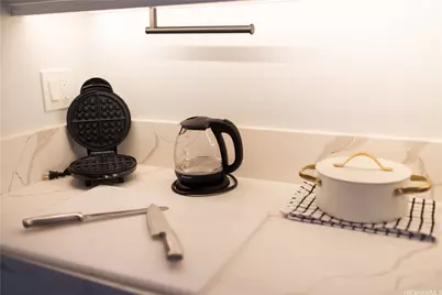 1911 Kalakaua Avenue #209, Honolulu, HI 96815 - Photo 7