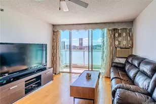 3009 Ala Makahala Pl, Honolulu, HI 96818 - Photo 5