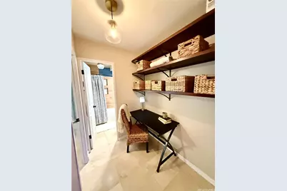 236 Liliuokalani Avenue #204, Honolulu, HI 96815 - Photo 5