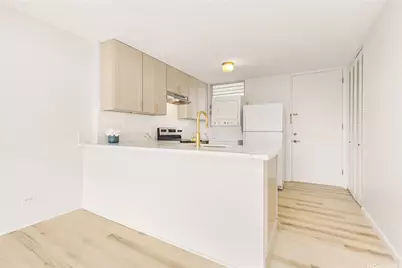 1716 Keeaumoku Street #201, Honolulu, HI 96822 - Photo 3