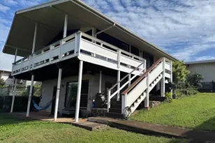 99-706 Kealaluina Dr, Aiea, HI 96701 - Photo 1