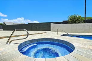 2040 Nuuanu Ave, Honolulu, HI 96817 - Photo 21