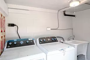 84-290 Makaha Valley Rd, Waianae, HI 96792 - Photo 21