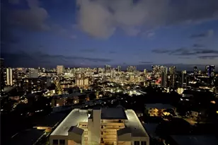 1560 Thurston Ave, Honolulu, HI 96822 - Photo 25