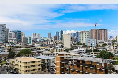 2714 Kahoaloha Lane #805, Honolulu, HI 96826 - Photo 9