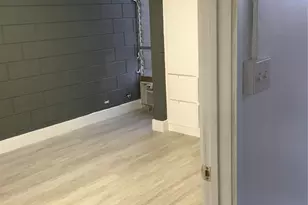 1320 Alexander St, Honolulu, HI 96826 - Photo 11