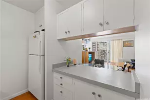 1610 Kanunu St, Honolulu, HI 96814 - Photo 9