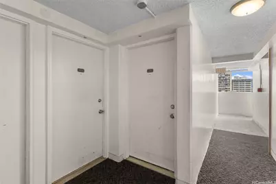 2463 Kuhio Avenue #1010, Honolulu, HI 96815 - Photo 19