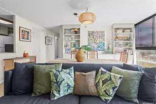 2724 Kahoaloha Ln, Honolulu, HI 96826 - Photo 3