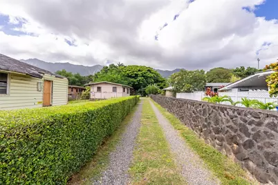 41-1702 Kalanianaole Highway, Waimanalo, HI 96795 - Photo 19