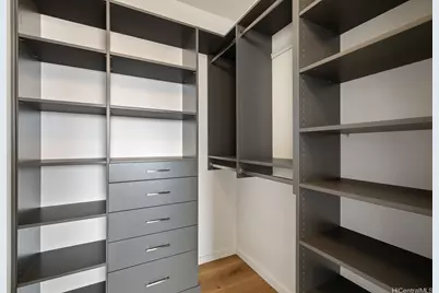 999 Wilder Avenue #1604, Honolulu, HI 96822 - Photo 19