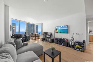 1001 Queen St, Honolulu, HI 96814 - Photo 3