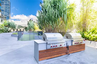 1001 Queen Street #2108, Honolulu, HI 96814 - Photo 17