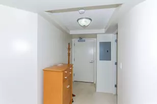 343 Hobron Ln, Honolulu, HI 96815 - Photo 7