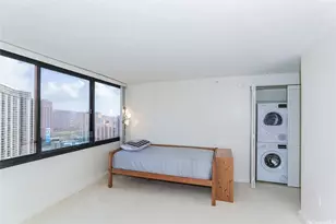 343 Hobron Ln, Honolulu, HI 96815 - Photo 9