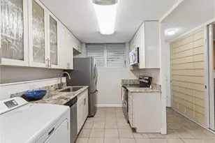 1676 Ala Moana Blvd, Honolulu, HI 96815 - Photo 7