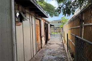 86-907 Ihuku St, Waianae, HI 96792 - Photo 9