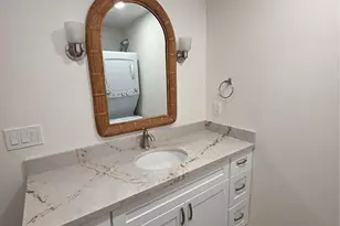 1043 Kainui Dr, Kailua, HI 96734 - Photo 11