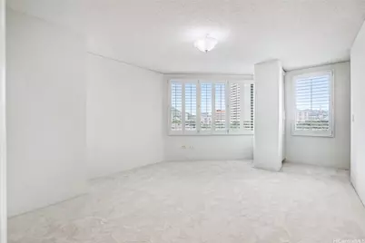 1314 Kalakaua Avenue #913, Honolulu, HI 96826 - Photo 9