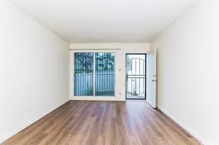 98-733 Kaonohi St, Aiea, HI 96701 - Photo 3