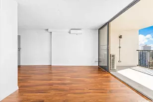 2444 Hihiwai St, Honolulu, HI 96826 - Photo 9