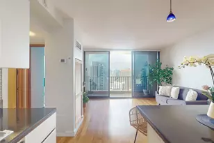 411 Hobron Ln, Honolulu, HI 96815 - Photo 7