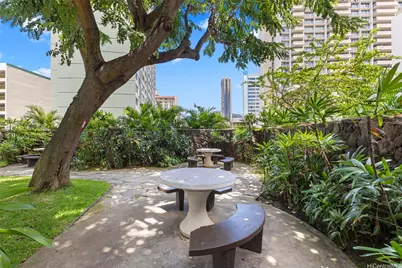 750 Amana Street #1302, Honolulu, HI 96814 - Photo 19