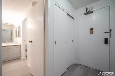 1255 Nuuanu Avenue #E407, Honolulu, HI 96817 - Photo 9
