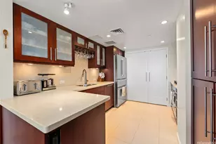 1177 Queen St, Honolulu, HI 96814 - Photo 7
