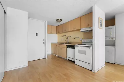 1099 Ala Napunani Street #602, Honolulu, HI 96818 - Photo 5