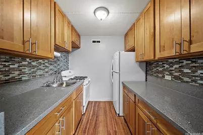 910 Ahana Street #1001, Honolulu, HI 96814 - Photo 5