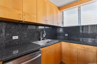 1676 Ala Moana Boulevard #710, Honolulu, HI 96815 - Photo 11