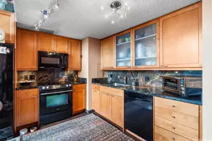 666 Prospect St, Honolulu, HI 96813 - Photo 7