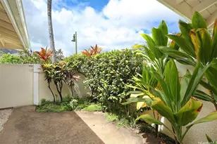 7821 Makaaoa Pl, Honolulu, HI 96825 - Photo 13
