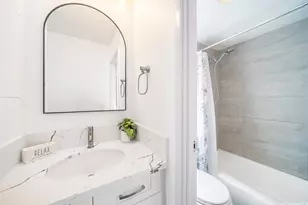 400 Hobron Ln, Honolulu, HI 96815 - Photo 13