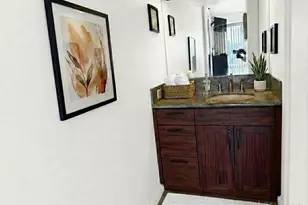 225 Queen St, Honolulu, HI 96813 - Photo 9