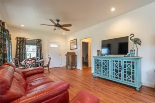 237 Kilani Ave, Wahiawa, HI 96786 - Photo 7