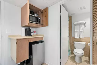 1850 Ala Moana Boulevard #1022, Honolulu, HI 96815 - Photo 13