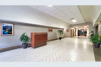 747 Amana Street #1617, Honolulu, HI 96814 - Photo 7