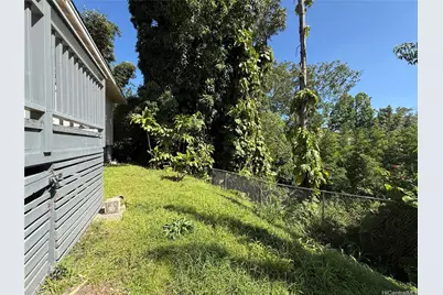 2001 California Avenue #A, Wahiawa, HI 96786 - Photo 17