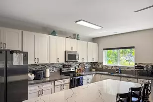 2001 California Ave, Wahiawa, HI 96786 - Photo 3